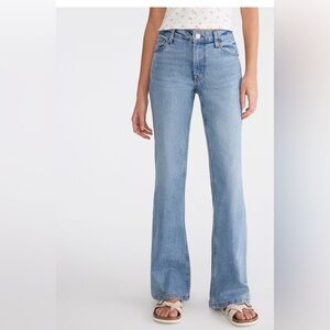 Aeropostale Aero light Wash Mid Rise Flare Stretch Jeans Size 2